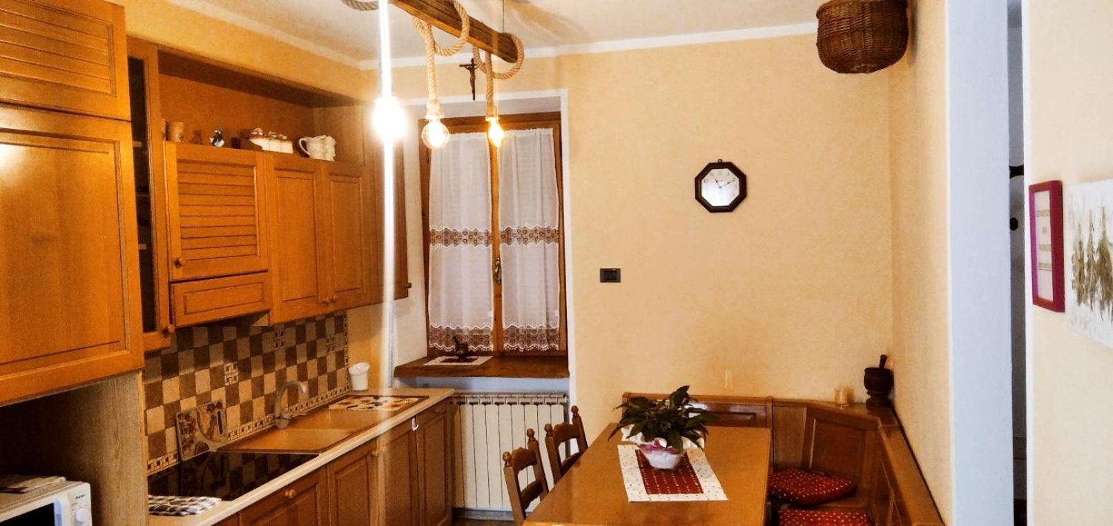 Borgo Antico Chalet Appartamenti Fara Novarese Exterior foto